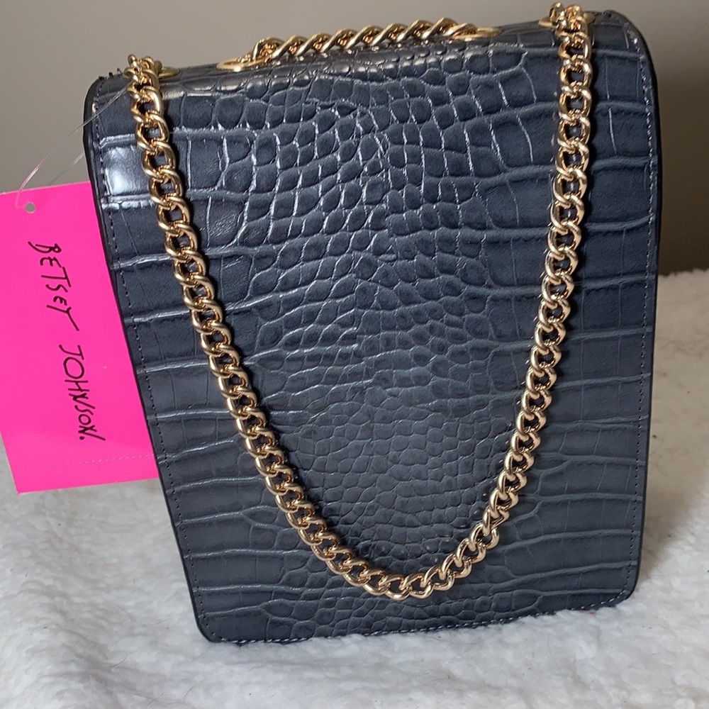 🌸 Betsey Johnson chain gang crossbody gray - Picture 4 of 10